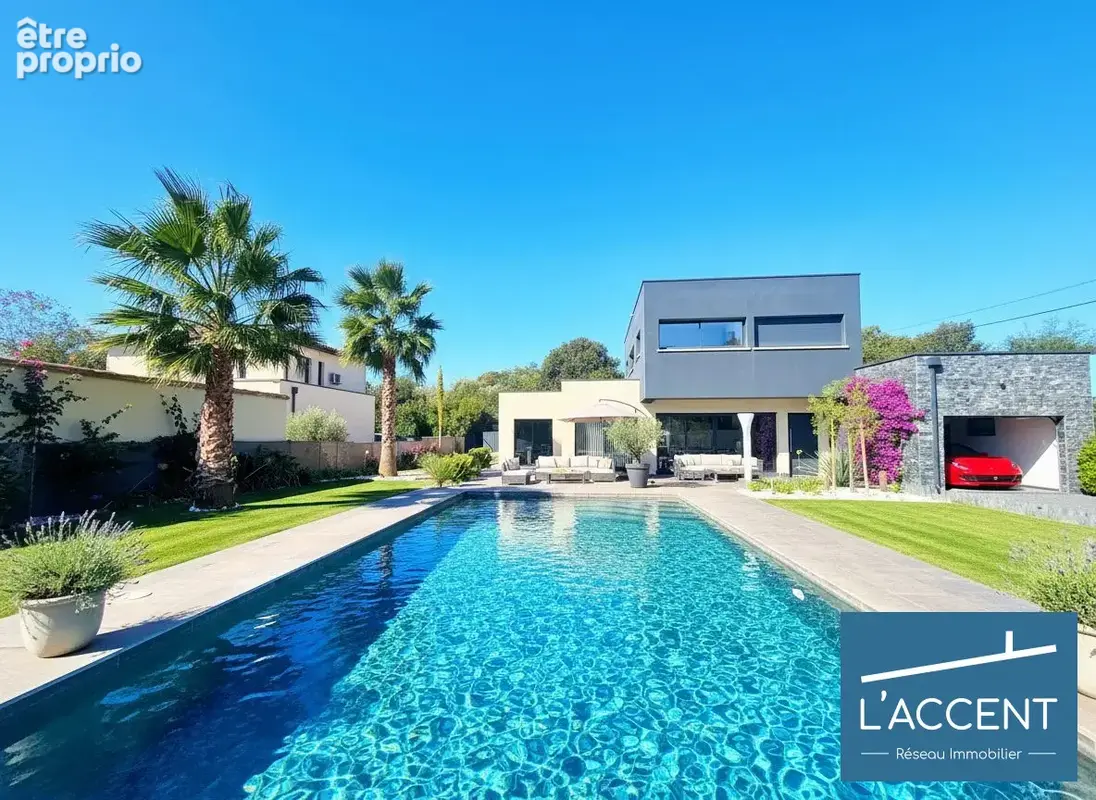 Photo Maison à Saint-Gilles au prix de 820 000€