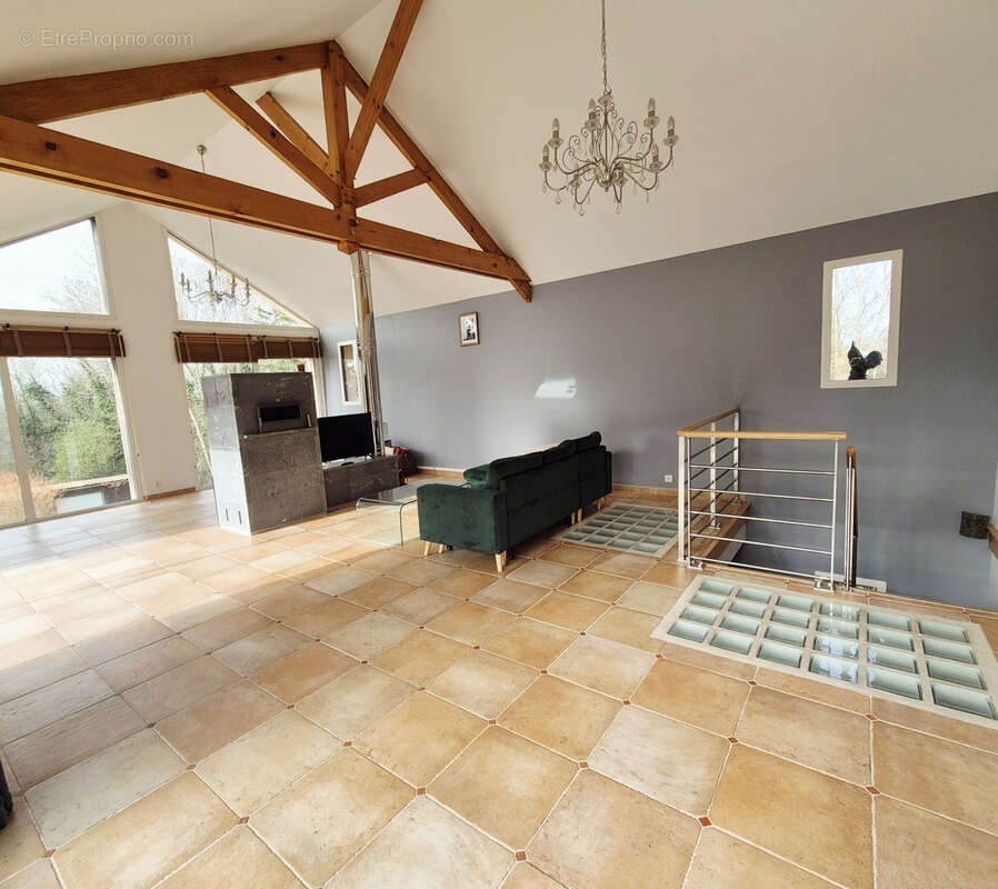 Maison à BREUIL-BOIS-ROBERT