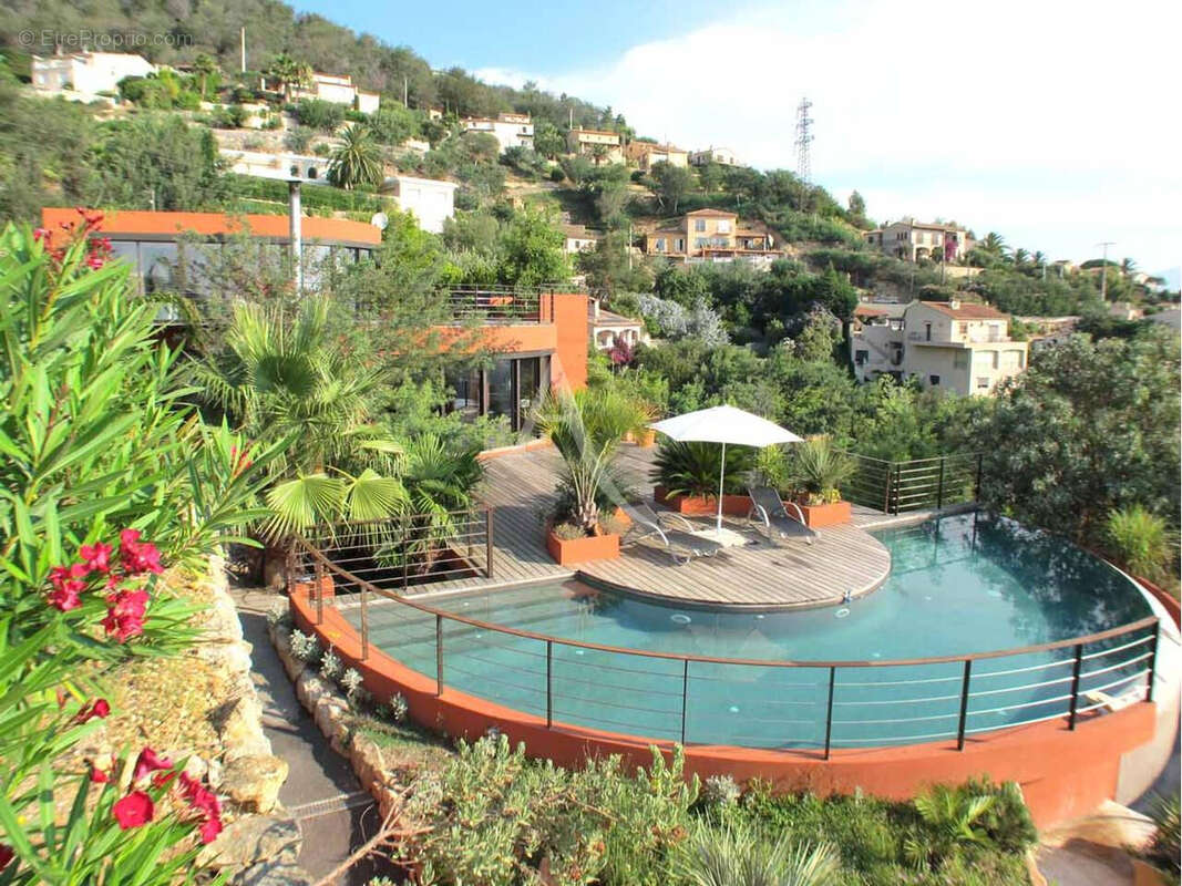 Luxueuse villa d'architecte 300m² vue mer feerique - photo 2