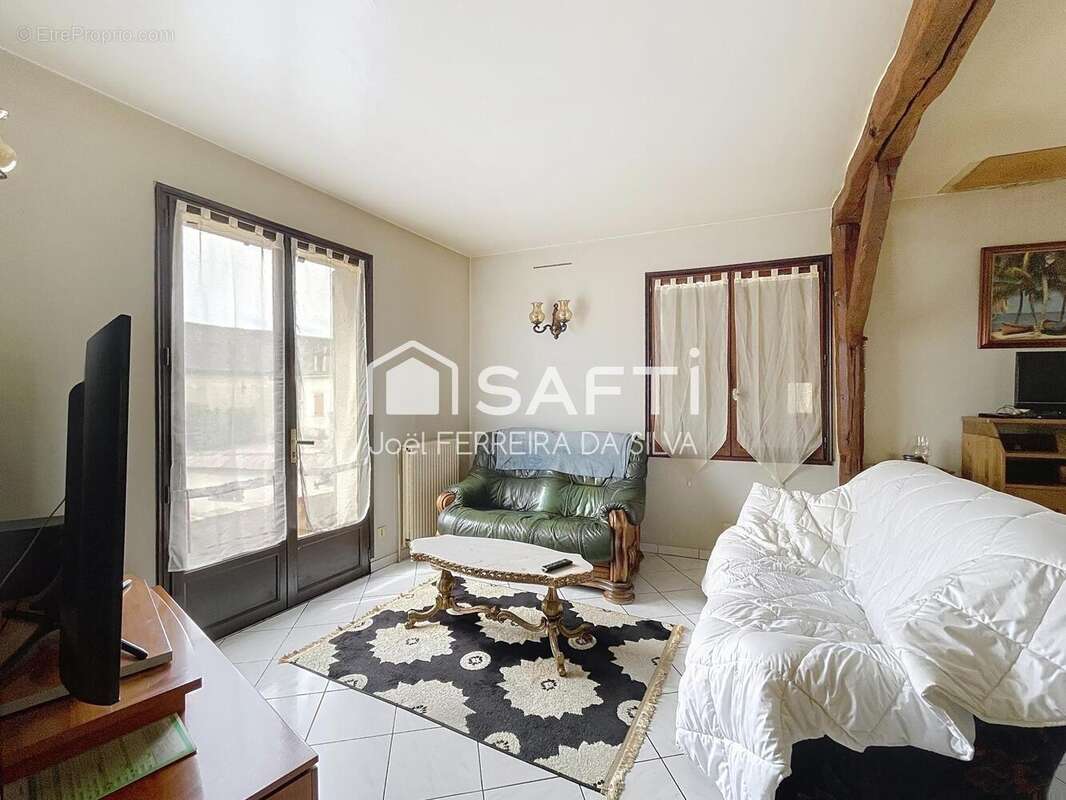 Photo 3 - Maison à NOISY-RUDIGNON