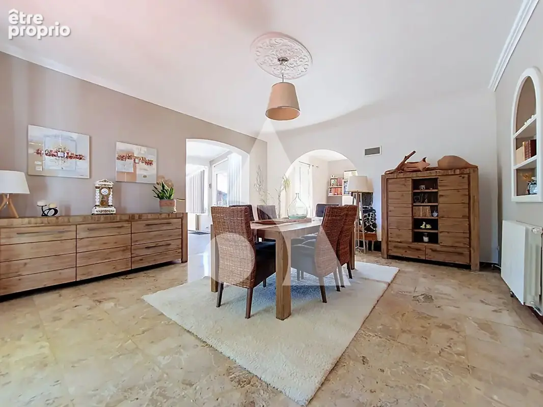Maison agde t5 + piscine + garage + local commercial - photo 6