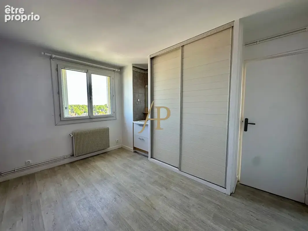 Appartement Saint Germain En Laye 5 pièce(s) 70.19 m2 - photo 15