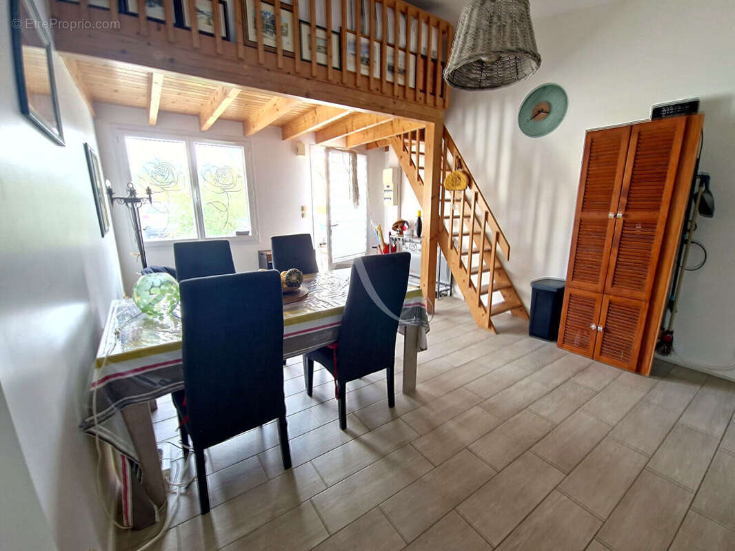 Maison à SAINT-HILAIRE-DE-RIEZ