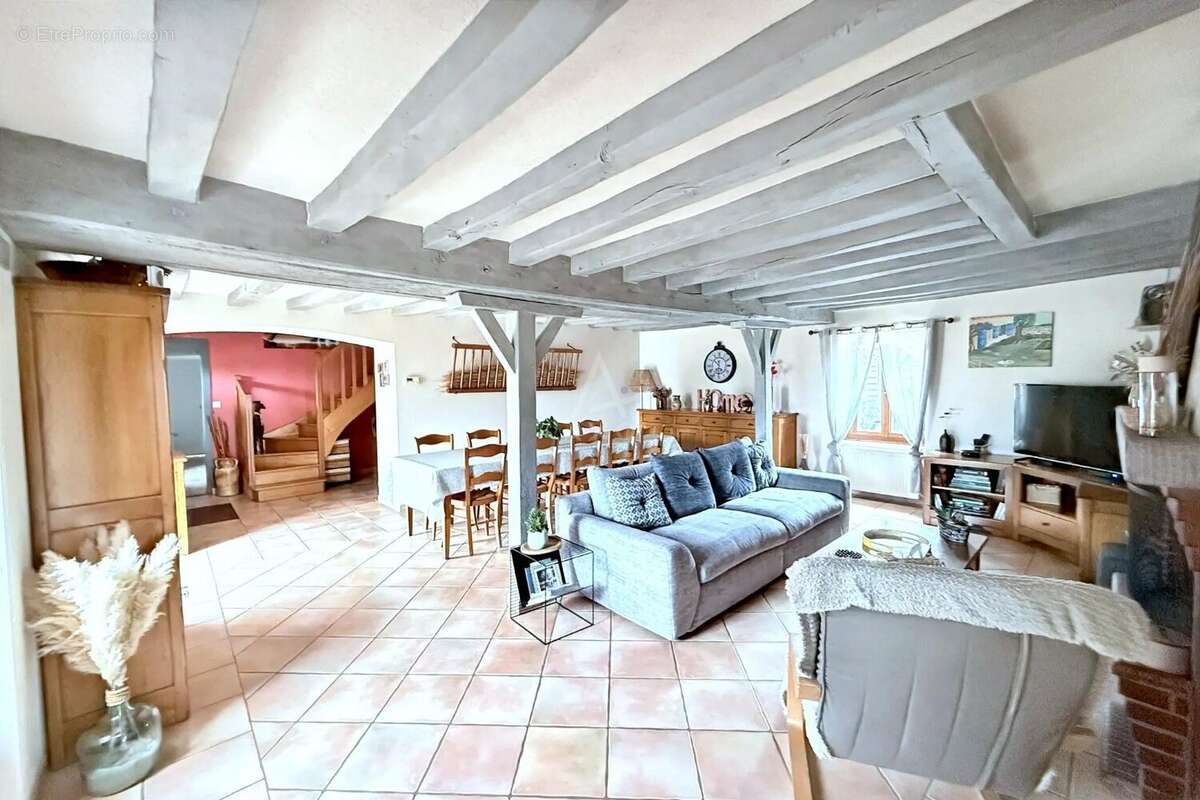À vendre  Propriété de caractère avec grange d'exception à Vallons de l'erdre - photo 6