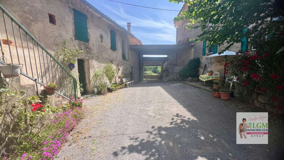 Maison à COLOGNAC