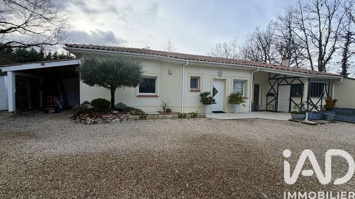 Photo 1 - Maison à SAINT-ETIENNE-DE-TULMONT