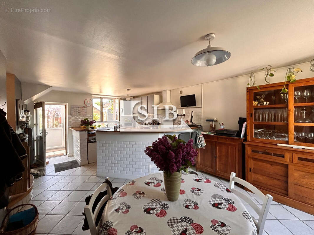 Maison à BRETIGNY-SUR-ORGE