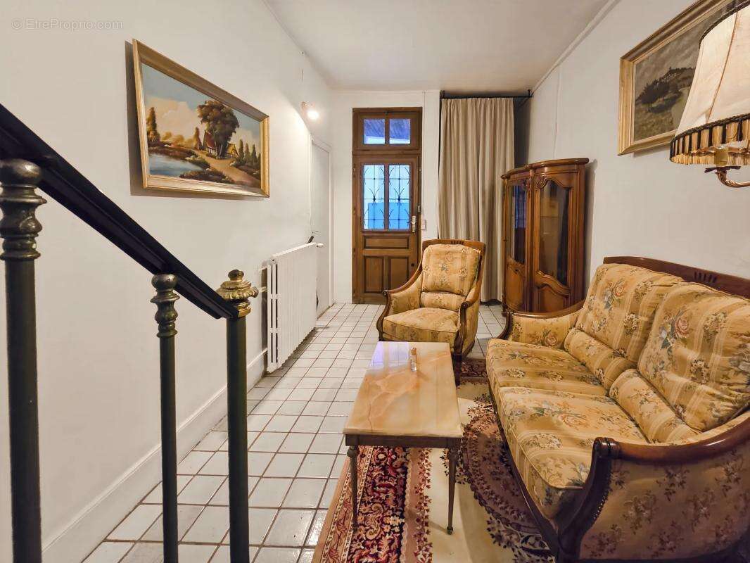 Maison à CHATILLON-EN-BAZOIS