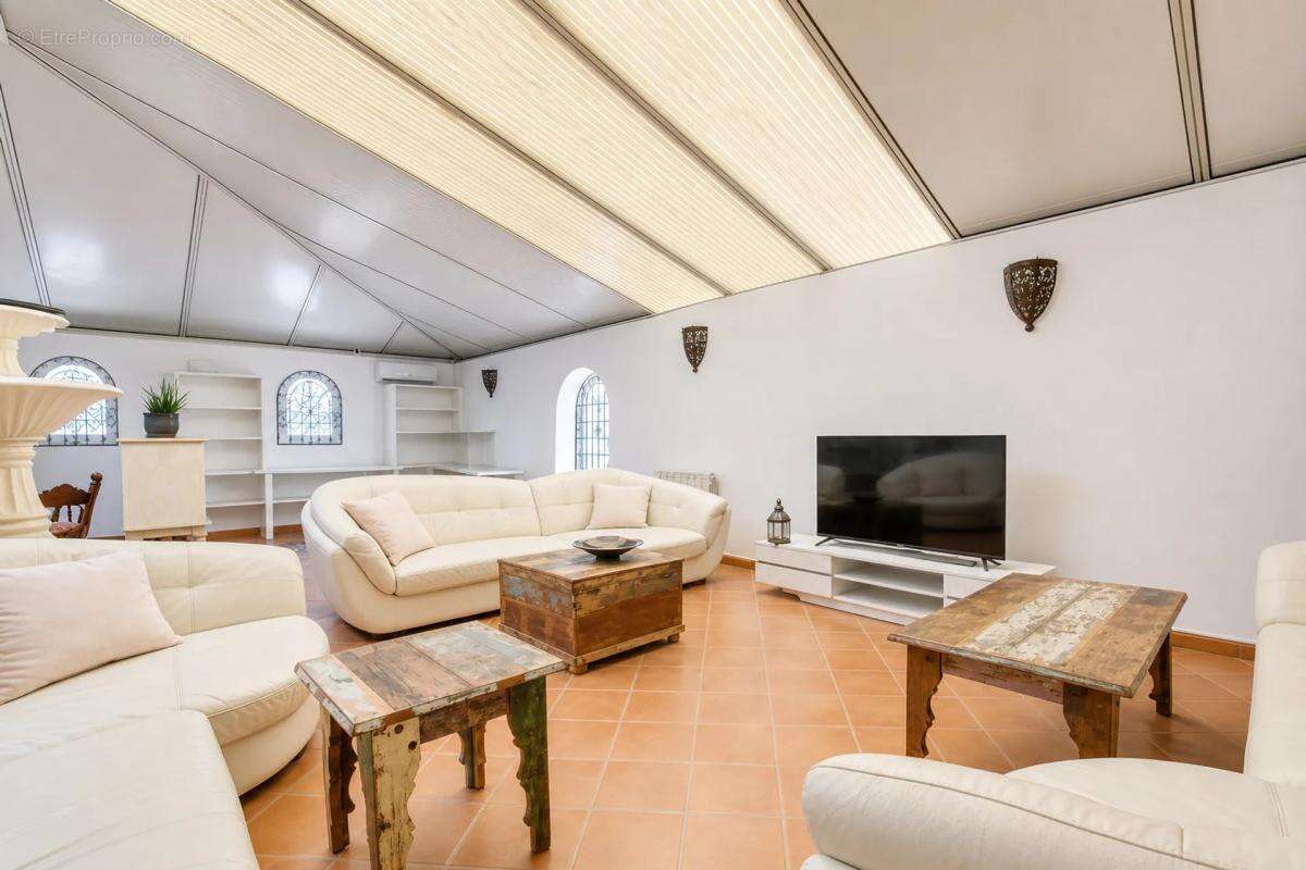 Maison d'exception de 307 m² avec piscine - photo 31