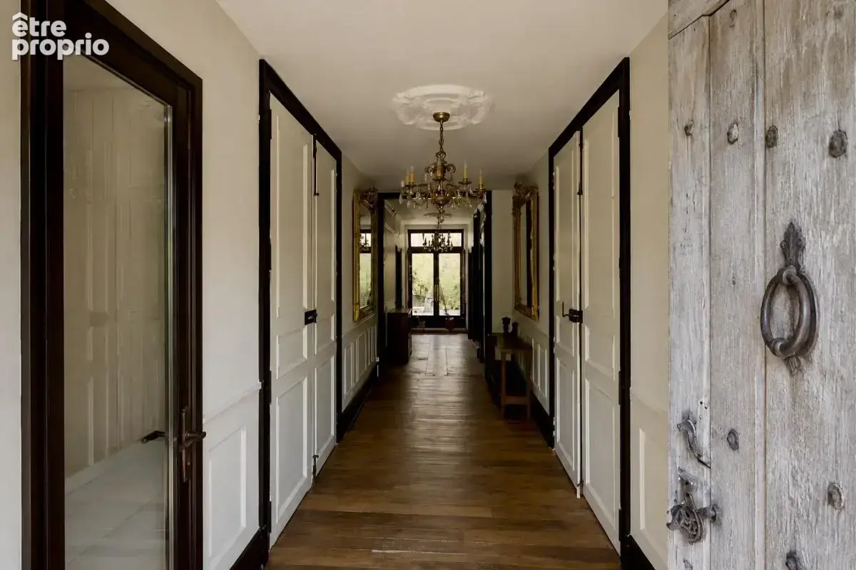 Maison de Maître rénovée de 5 chambres avec piscine et garag - photo 4
