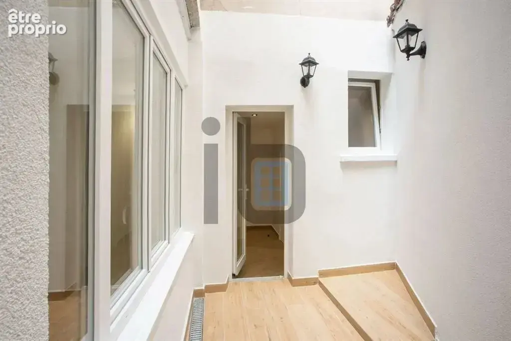 Commerce 87 m² à vendre à Paris-12e (75012) - photo 6