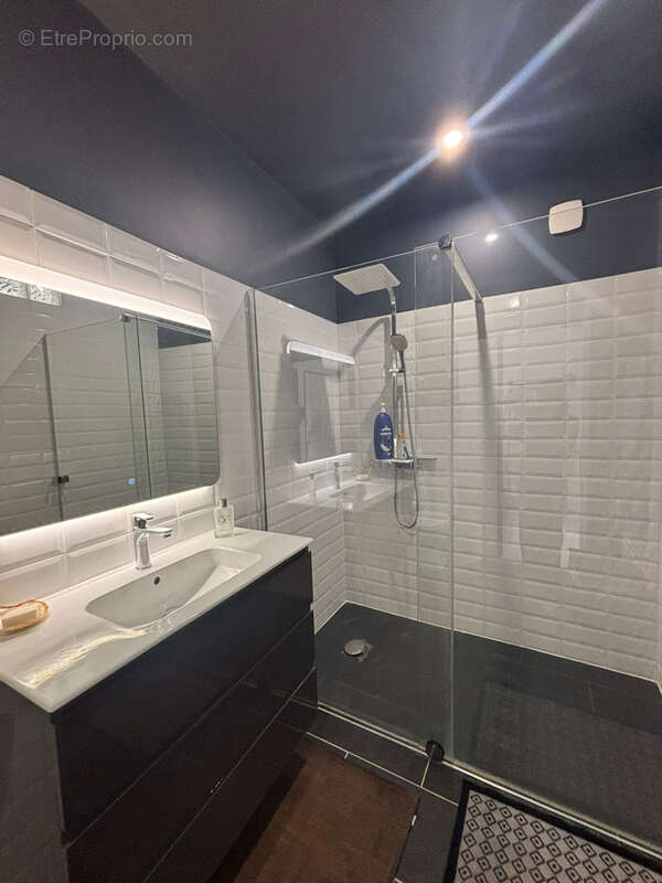 Appartement à COURSAN