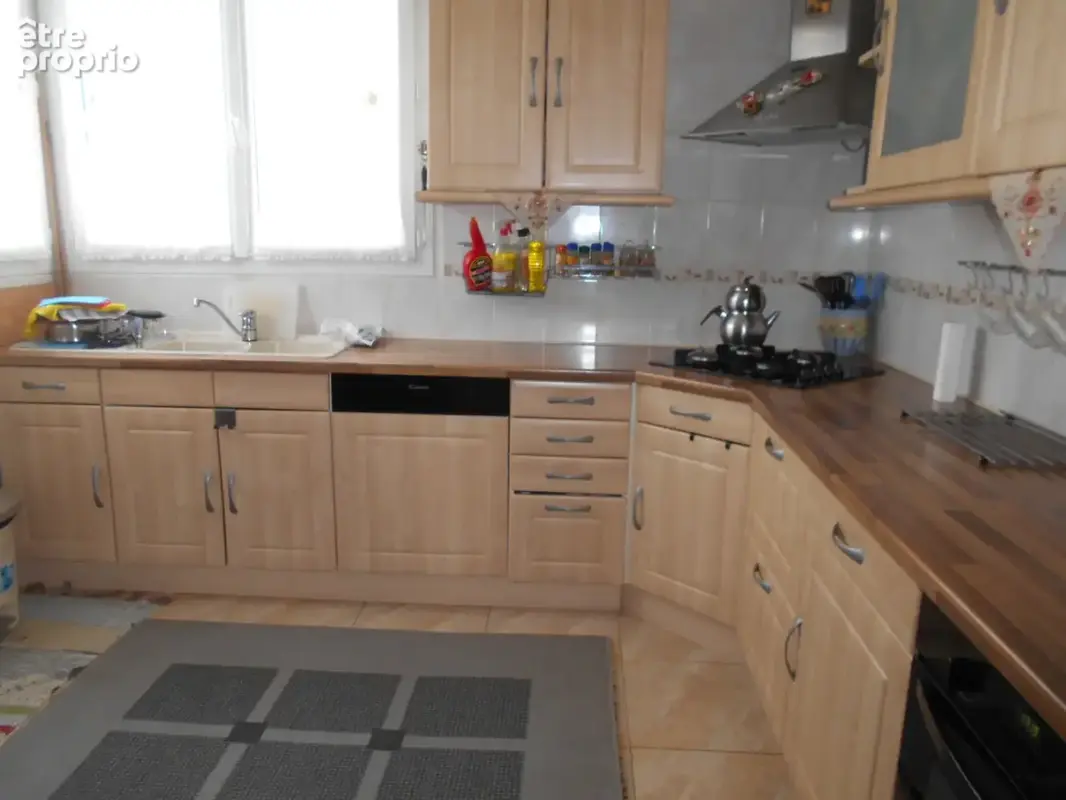 À Vierzon (18), maison en vente avec CENTRAL IMMO VIERZON - photo 4