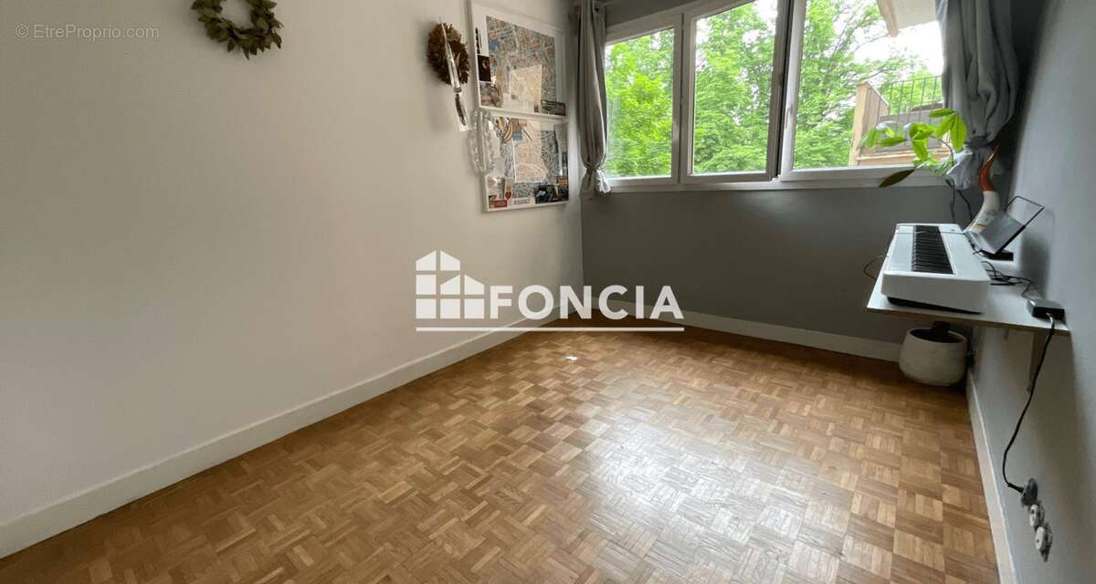 Appartement à SAVIGNY-SUR-ORGE