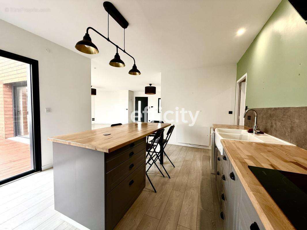 Maison à SAINT-LYE-LA-FORET