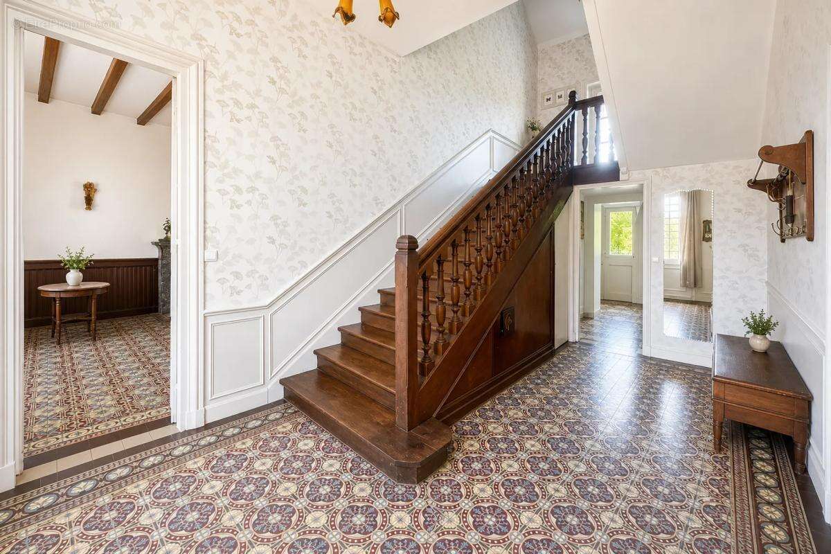 Maison de 7 pièces de 186 m² à Beauce la Romaine - photo 4