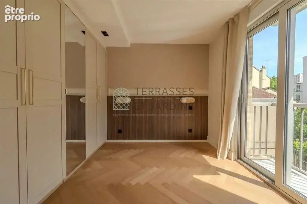 Paris 15 - Convention/Vaugirard - Appartement 2p - Balcon - photo 10