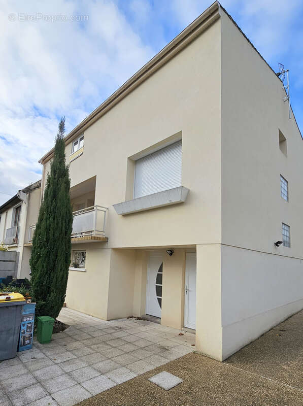 Appartement à TREMBLAY-EN-FRANCE