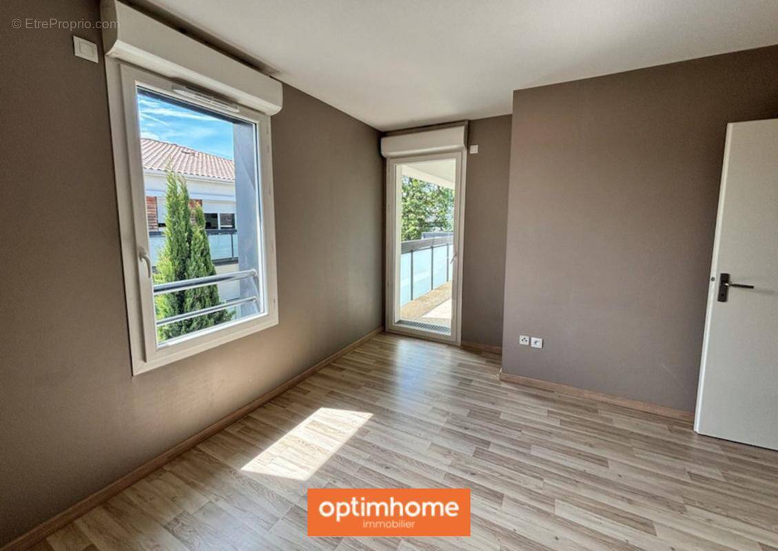 Appartement à COLOMIERS