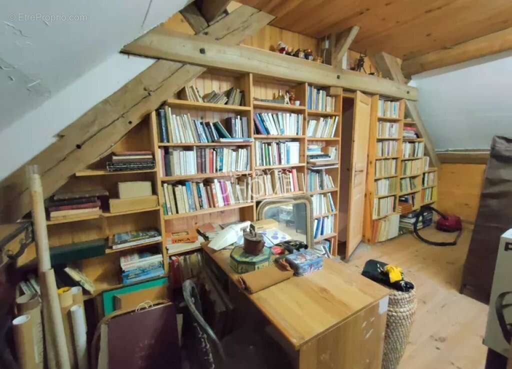 Maison à BERNAY-VILBERT