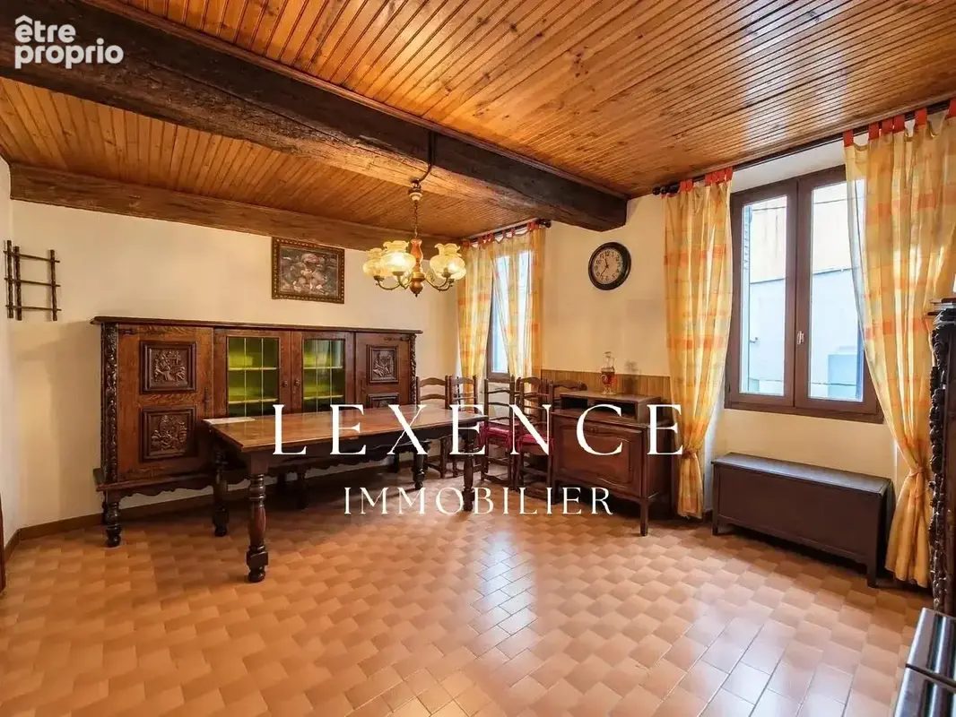 Immeuble de 135m² centre ville Mallemort - photo 22