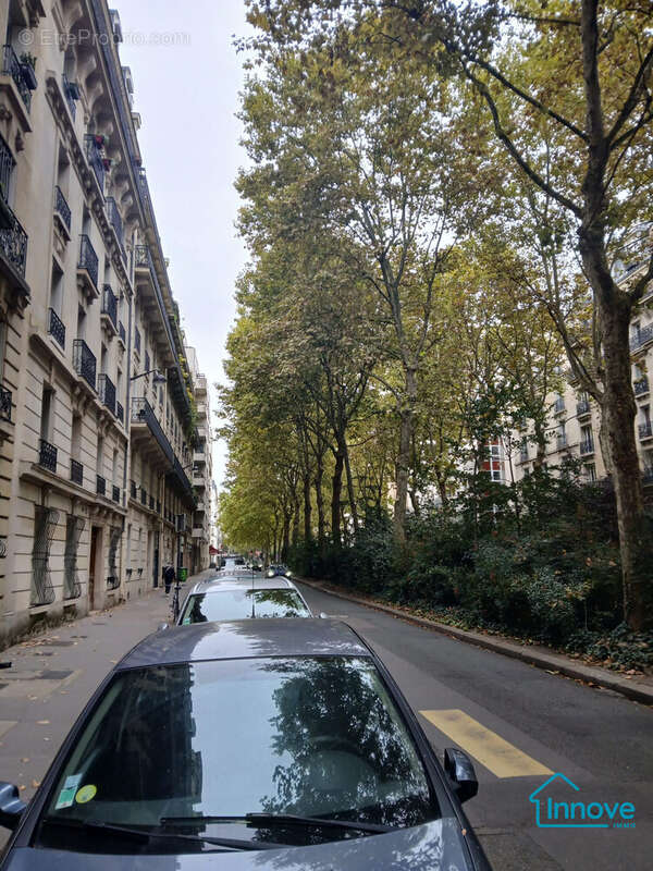 Parking à PARIS-14E