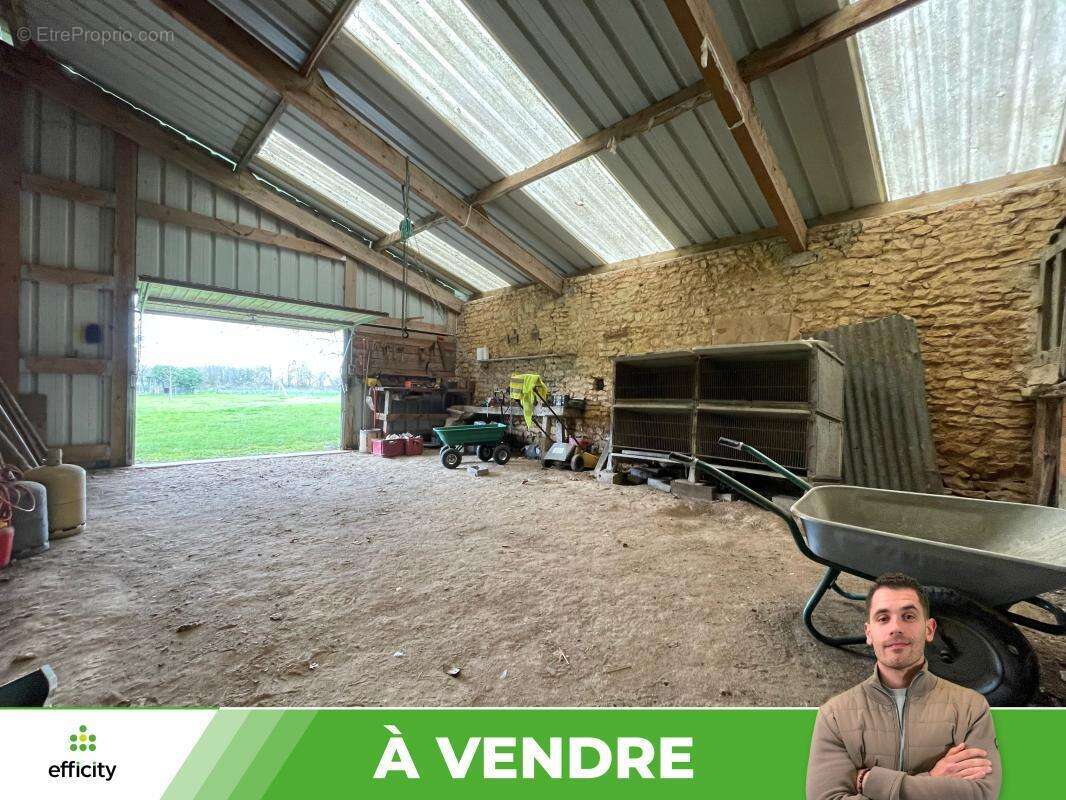 Maison à MAGNE