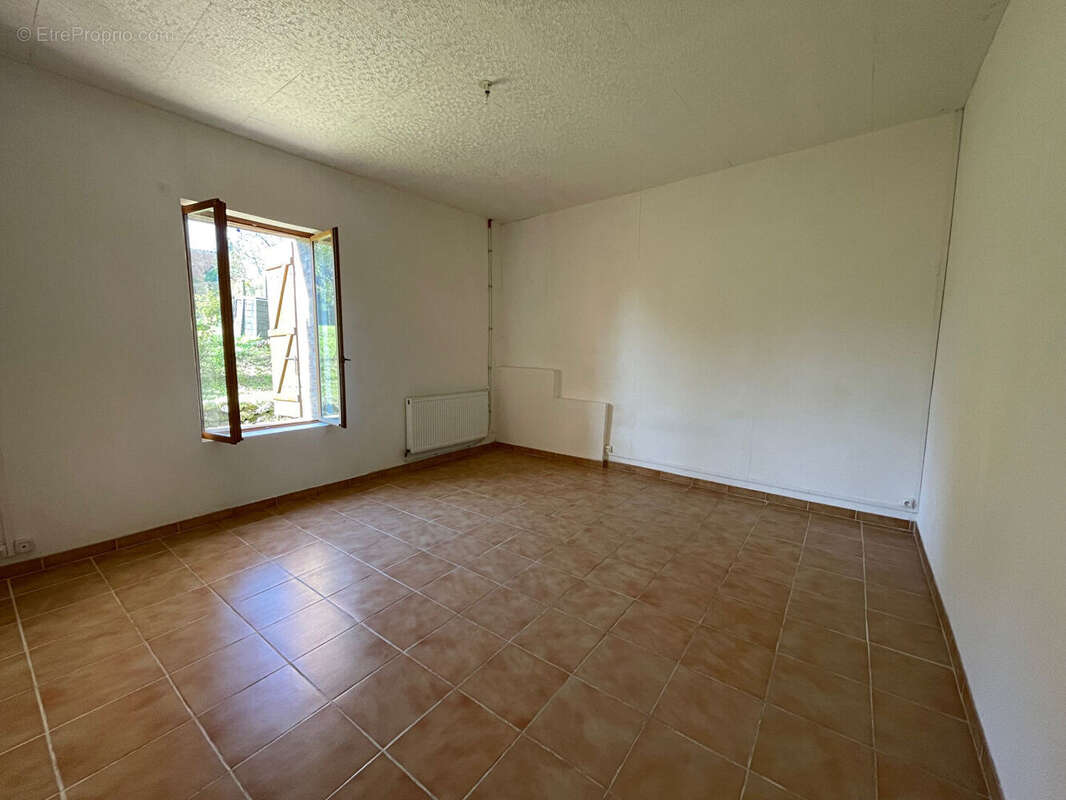 Maison à LA FERTE-GAUCHER