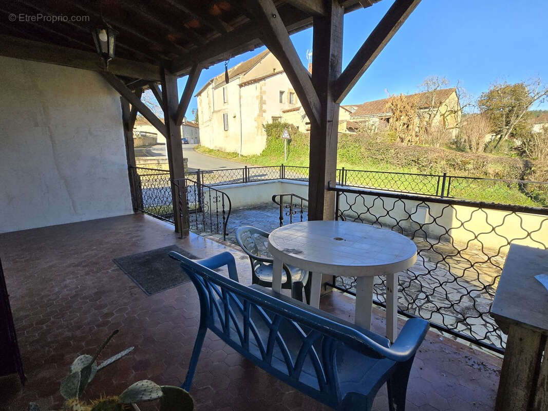 Maison à VILLAMBLARD