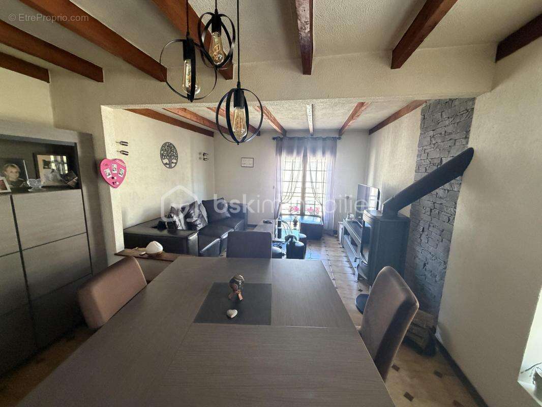 Maison à CHALIFERT