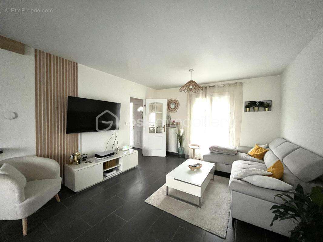 Maison à GRAND-COURONNE