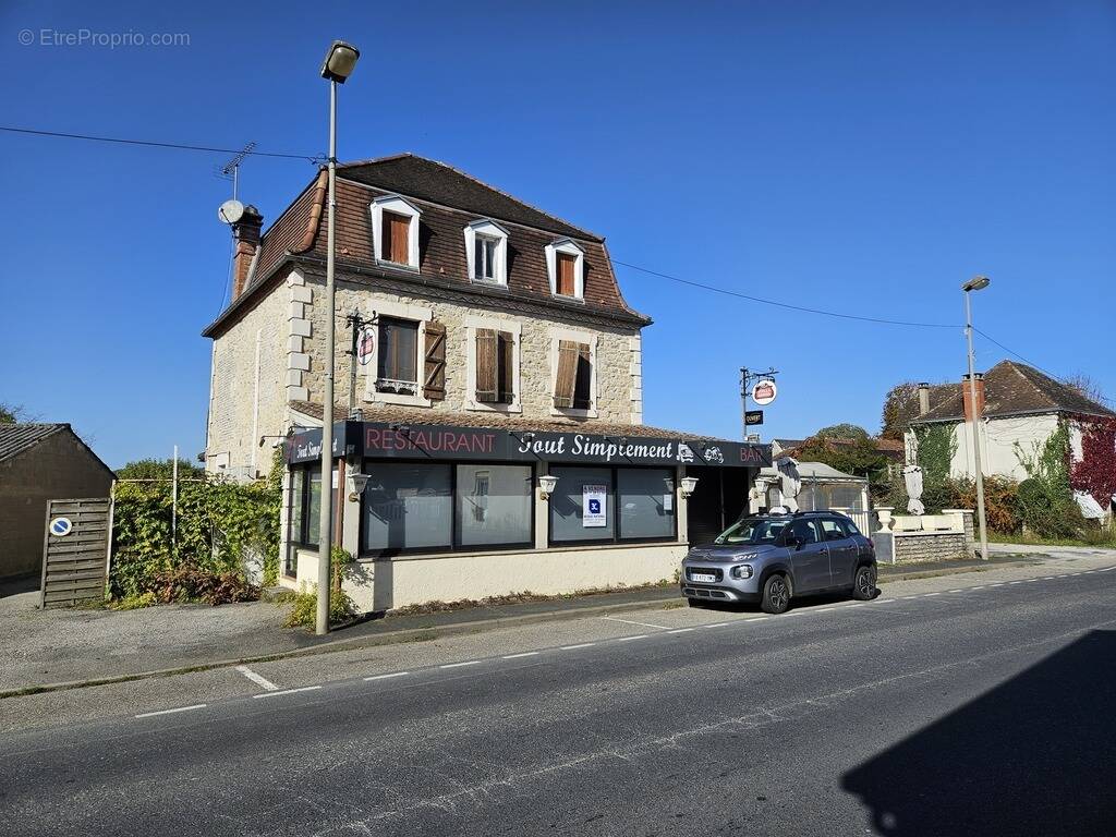 Commerce à BIARS-SUR-CERE