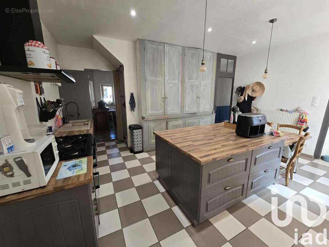 Photo 2 - Maison à CHAUSSIN