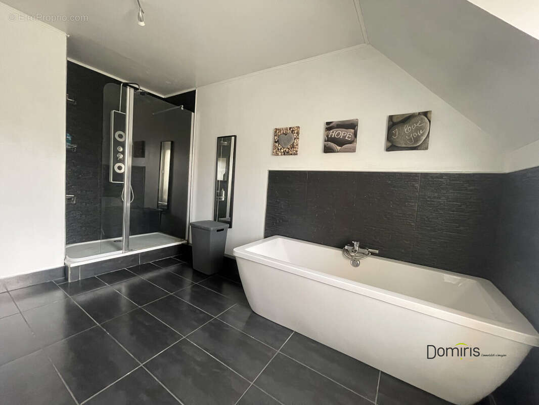 Maison à LYS-LEZ-LANNOY