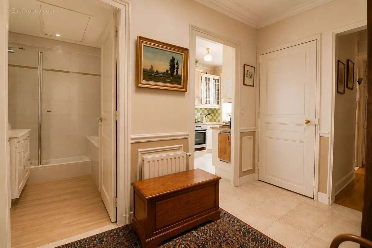 Appartement à VERSAILLES