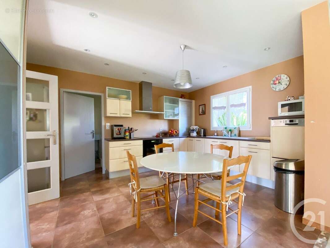 Maison à FONTENILLES