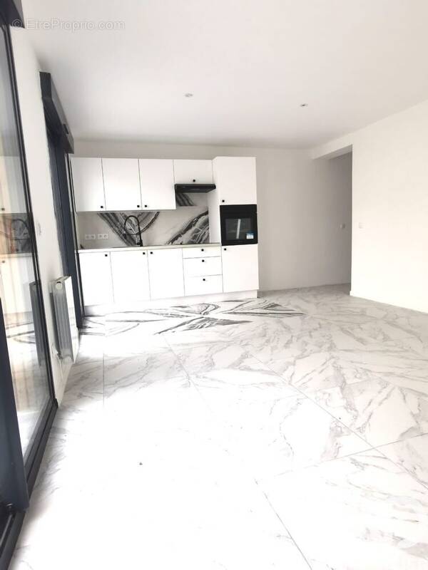 Photo 1 - Appartement à BEZONS