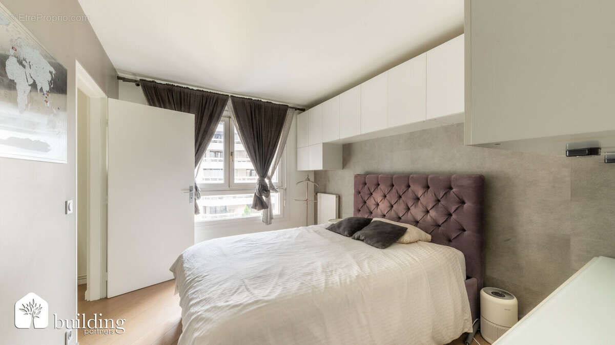 Appartement à LEVALLOIS-PERRET