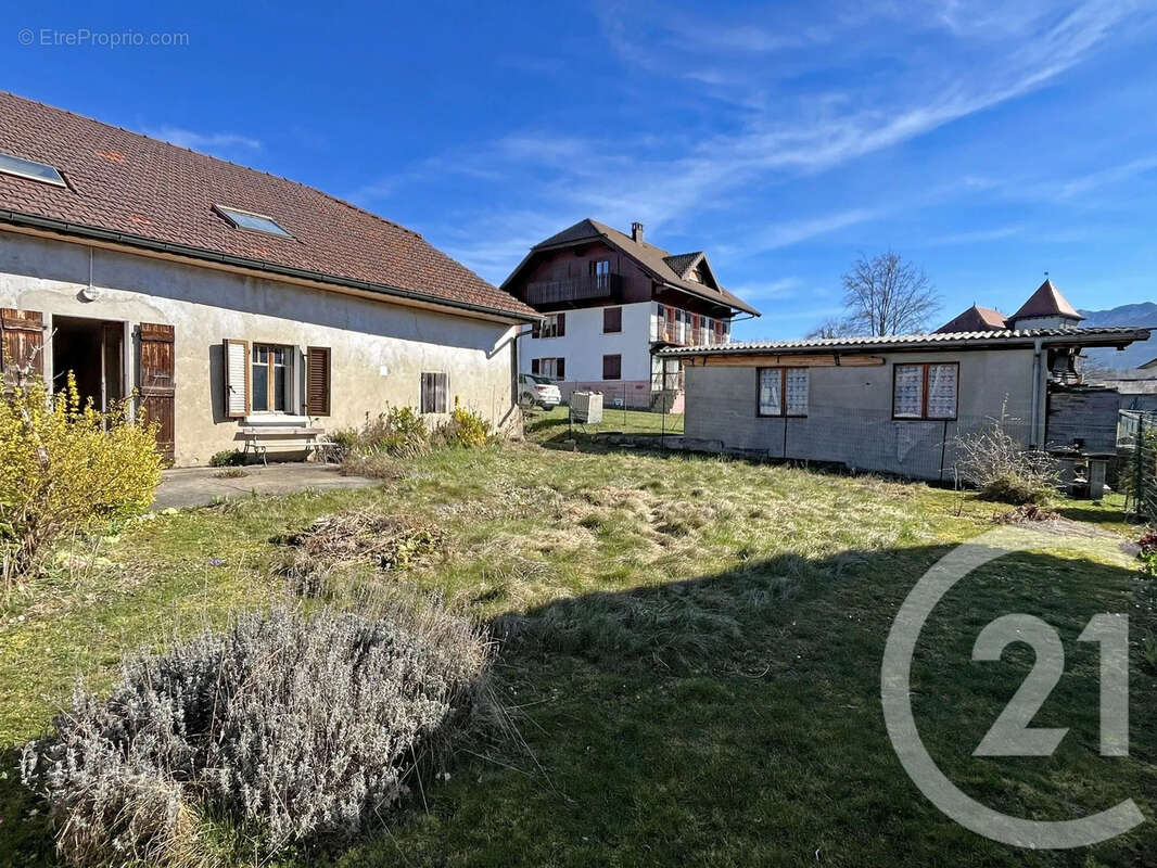 Maison à SAINT-PAUL-EN-CHABLAIS