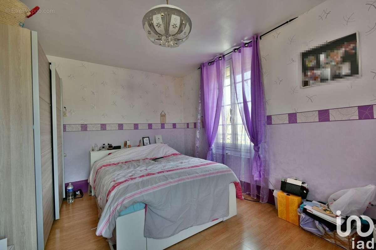 Photo 8 - Commerce à MAIGNELAY-MONTIGNY