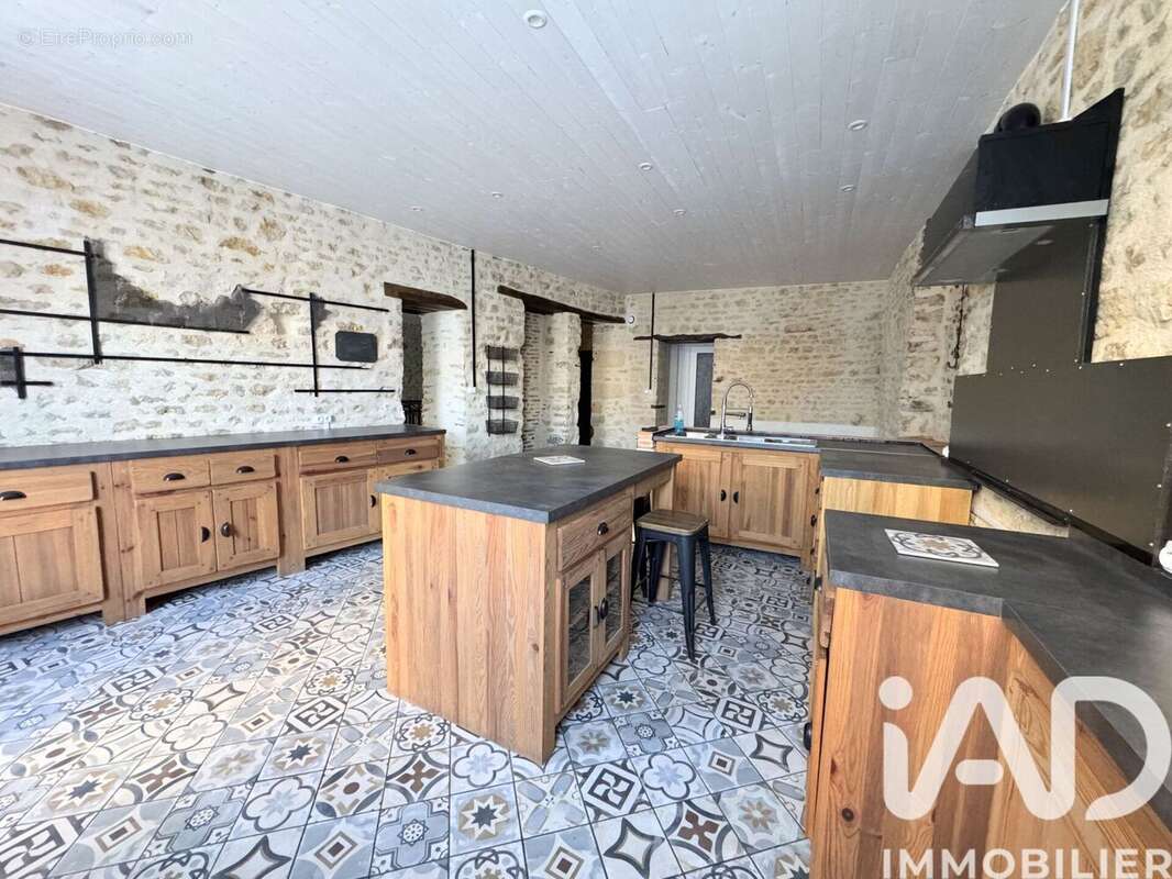Photo 2 - Maison à LA CAILLERE-SAINT-HILAIRE