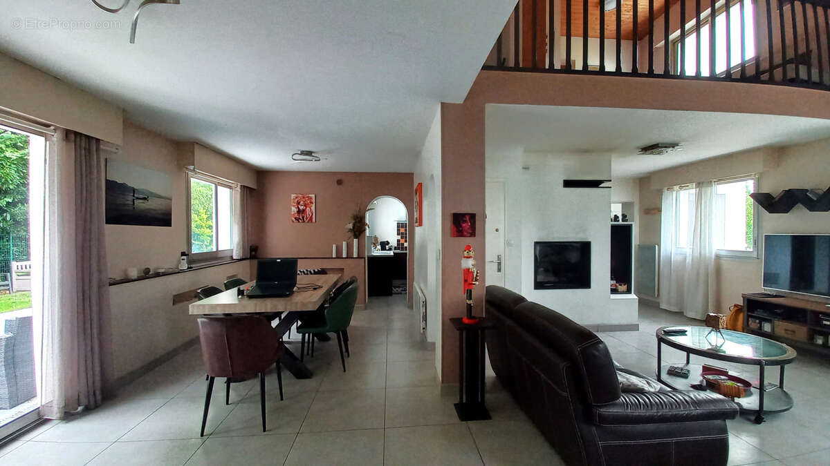 Maison à BASSE-GOULAINE