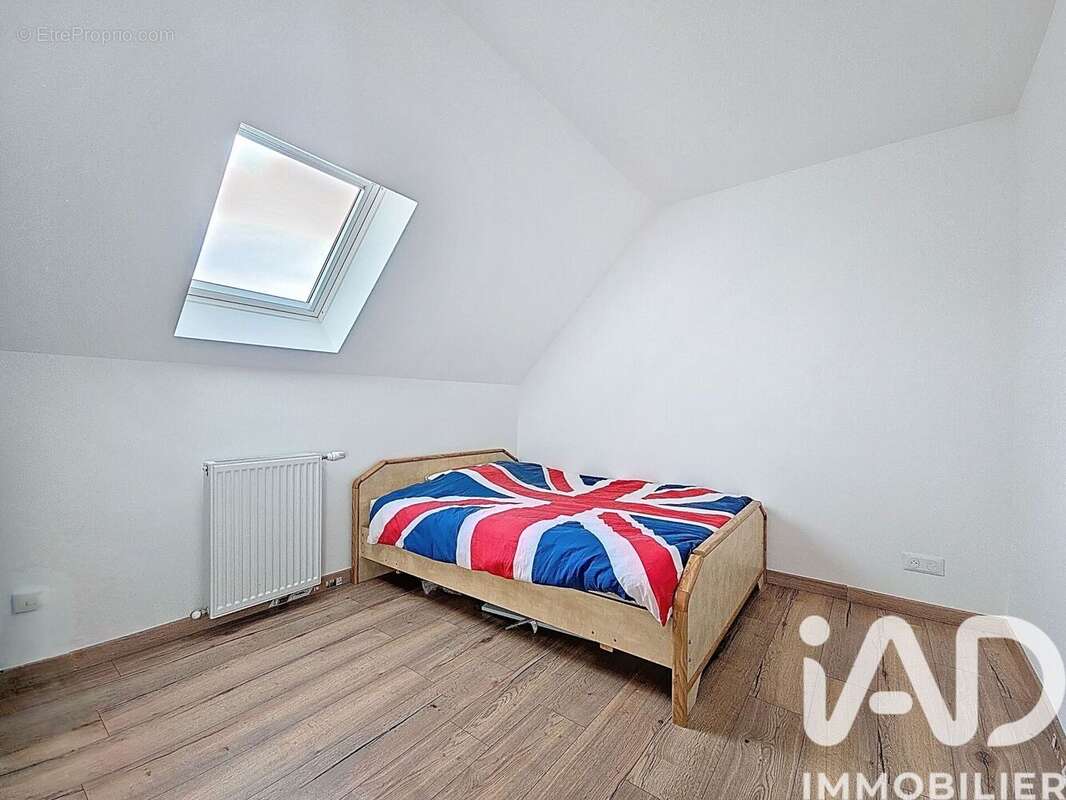 Photo 8 - Maison à DANNEMOIS