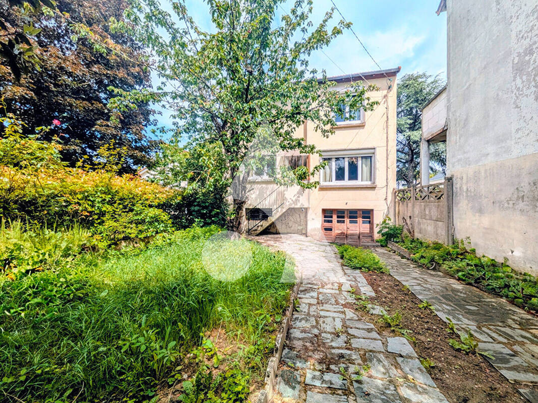 Maison à MONTIGNY-LES-CORMEILLES