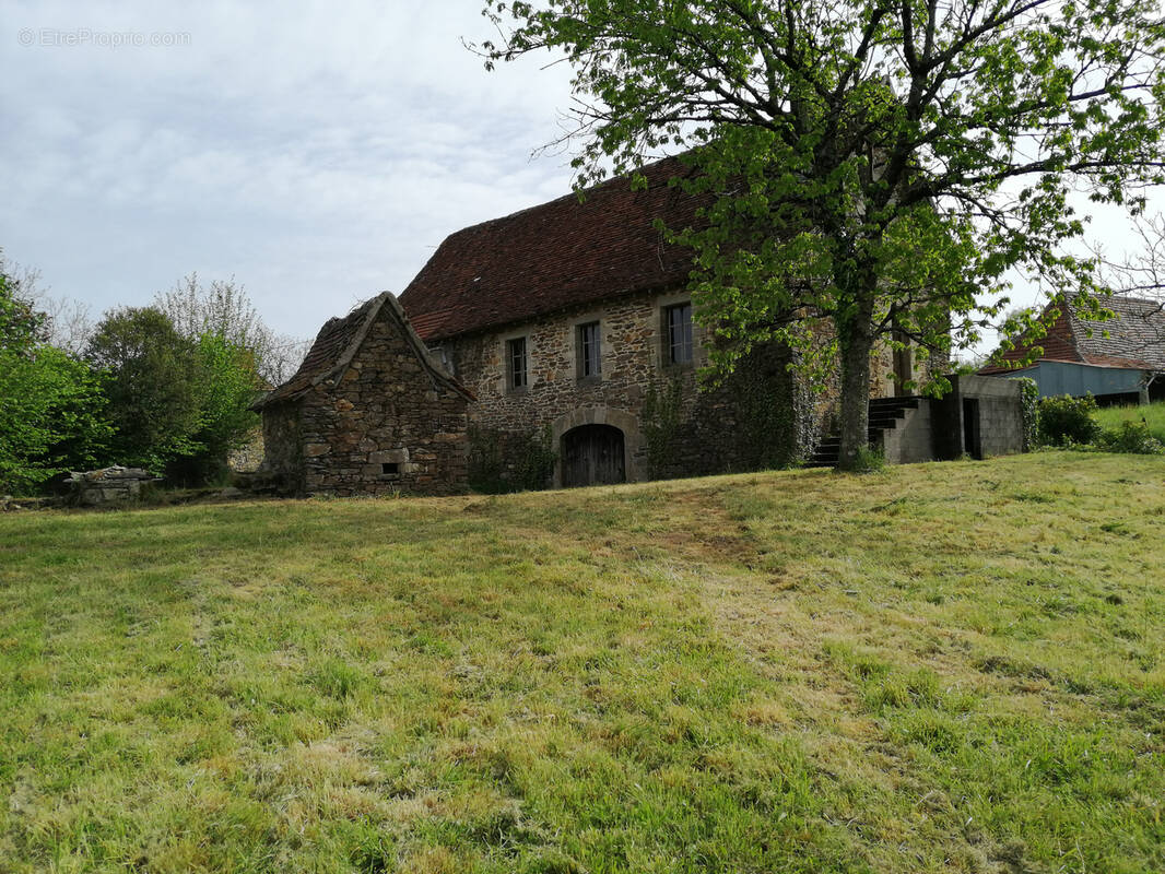 Maison à ESTAL