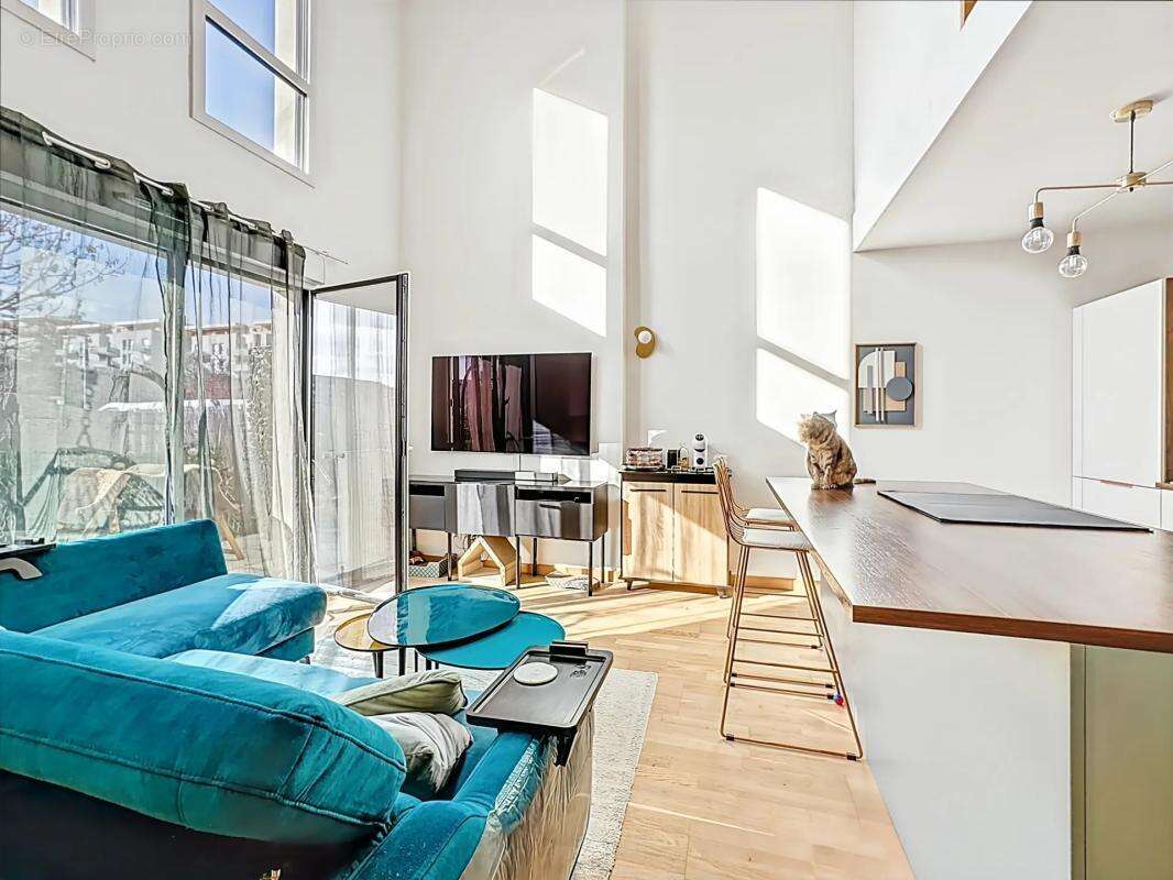 Appartement à L'ISLE-D'ABEAU