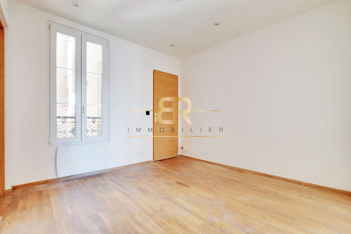 Appartement à CLICHY