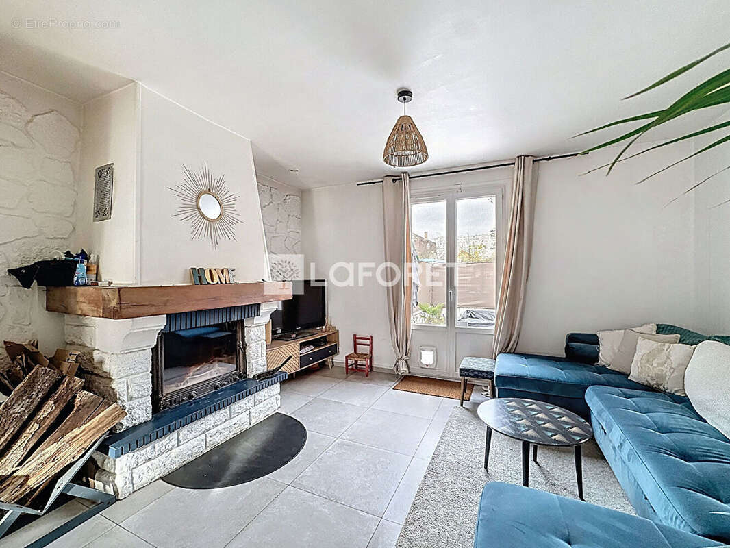 Maison à BONNEUIL-SUR-MARNE