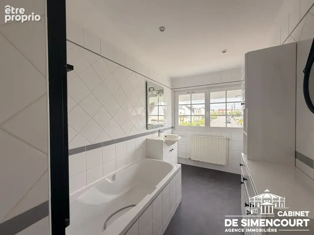 Boves - Maison 5 pièces avec jardin et garage - photo 5