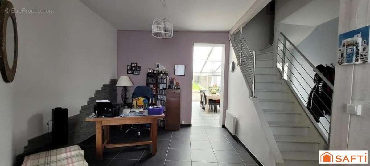 Photo 2 - Maison à SAINT-QUENTIN